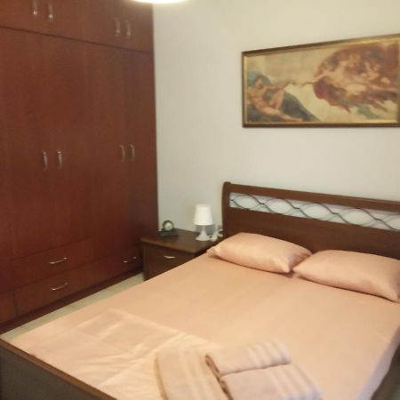 Isavrou Apartment Komotini Exterior foto