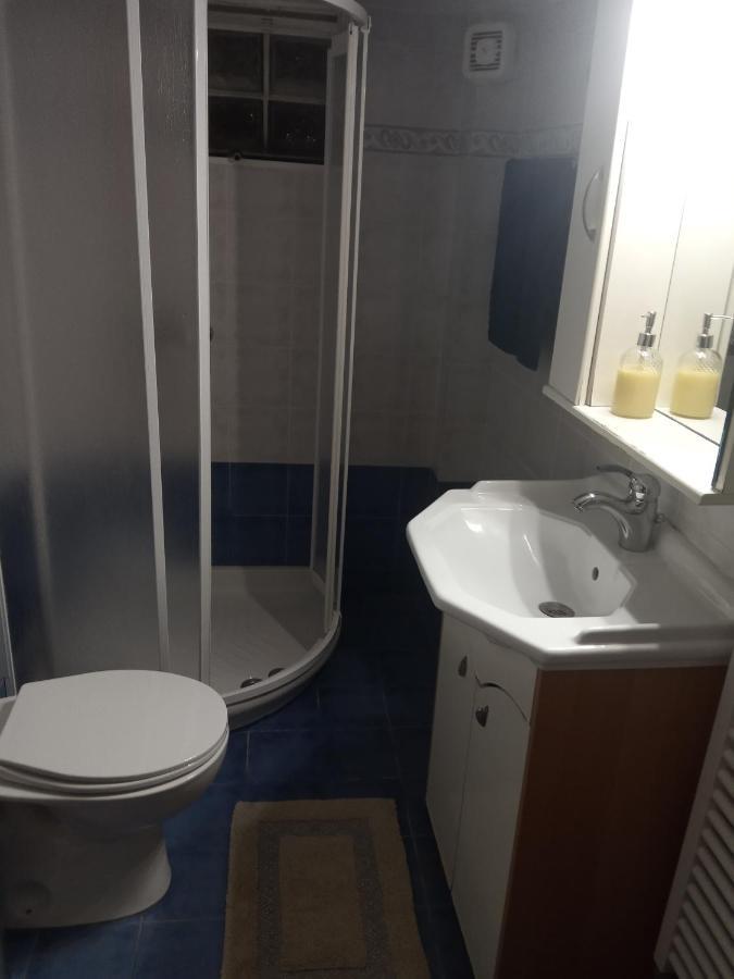 Isavrou Apartment Komotini Exterior foto